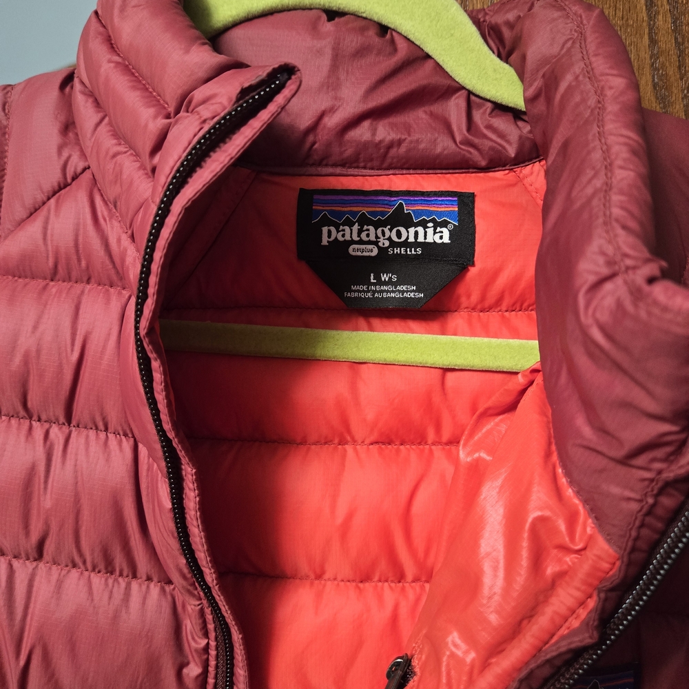 Patagonia Women's Down Sweater - Picture 3 of 5